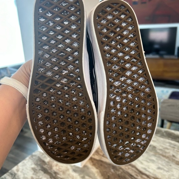 Vans Black and Brown Checkered Loafers, size 6, have wear but GUC - Picture 3 of 8